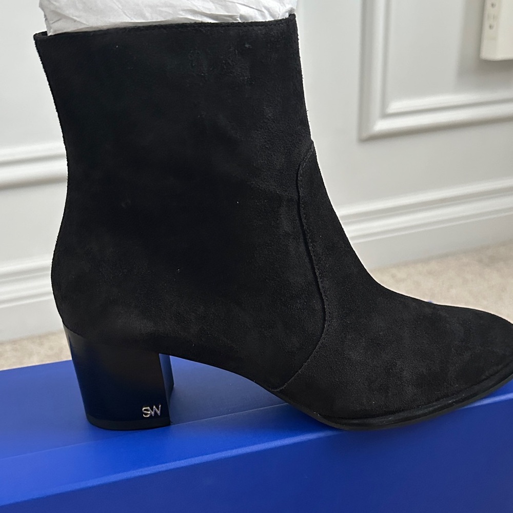 NWT- Stuart Weitzman Black Ankle Boots